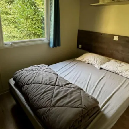 Mobil-home Familial 8 Pers Avec Terrasse - Api-1-52-900 营地 Lamontjoie